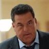 Steve Schirripa