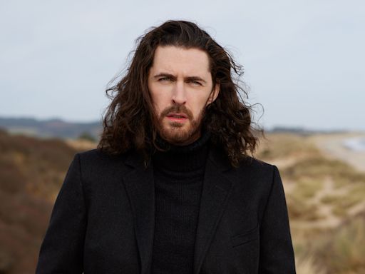 Hozier Thanks Fans After ‘Too Sweet’ Tops Hot 100: ‘I’m Taken Massively by Surprise’