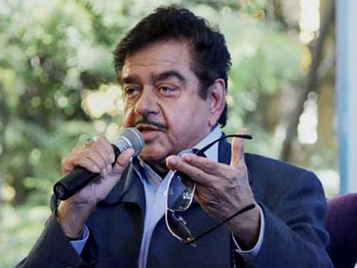 Shatrughan Sinha Discharged From Hospital