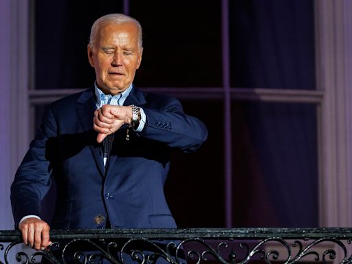 Biden calls himself a 'black woman' in latest gaffe as donors put money on hold