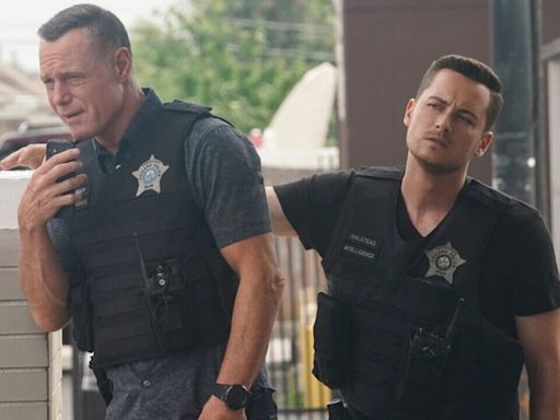 As Jesse Lee Soffer Returns To Chicago P.D., Here's What Jason Beghe Told Us About The Last Two...