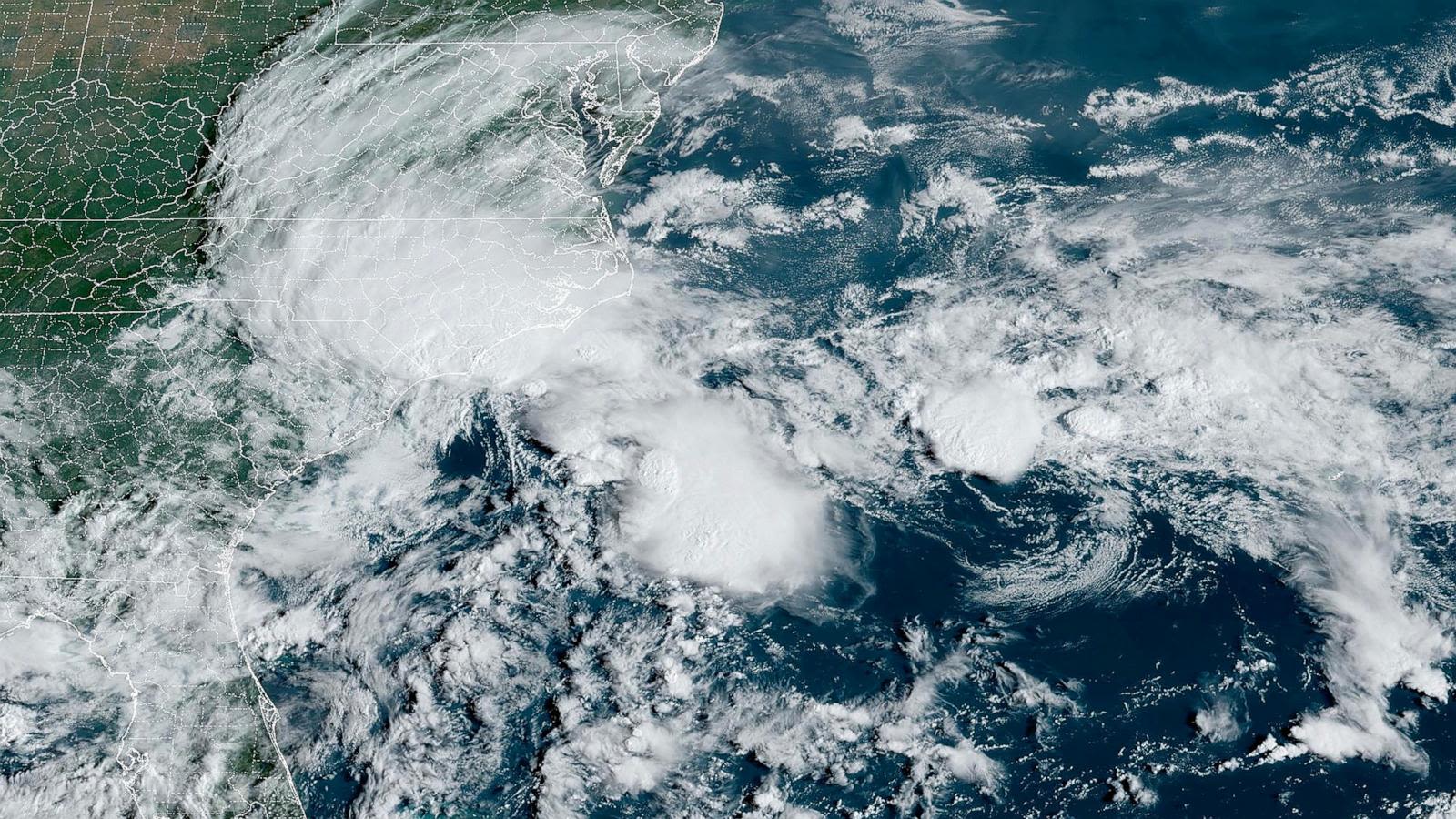 Possible Tropical Storm Helene nears landfall in the Carolinas