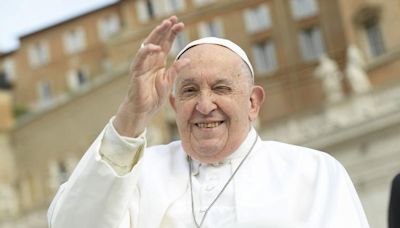 Pope Francis Tells Gay Man Rejected From Seminary to ‘Go Ahead With Your Vocation’