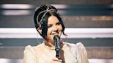 See Lana Del Rey Belt Tammy Wynette’s ‘Stand by Your Man’ Live