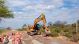 Piura: intenso plan de mantenimiento de alcantarillas y drenaje en carretera Olmos-Piura