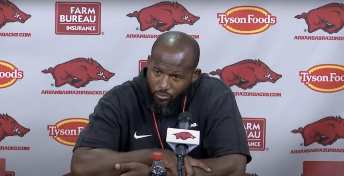 Kolby Smith Arkansas’ RB Coach Says The Group Is Headed In The Right Direction