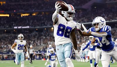 CeeDee Lamb Waiting on Another WR Signing Before Cowboys Extension