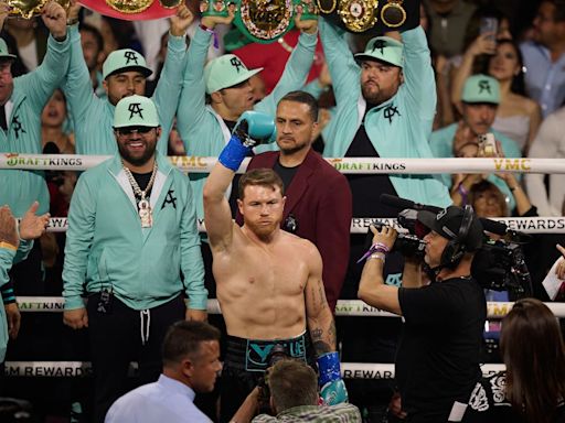 Edgar Berlanga promete noquear a Canelo: “Es temporada de nocauts”