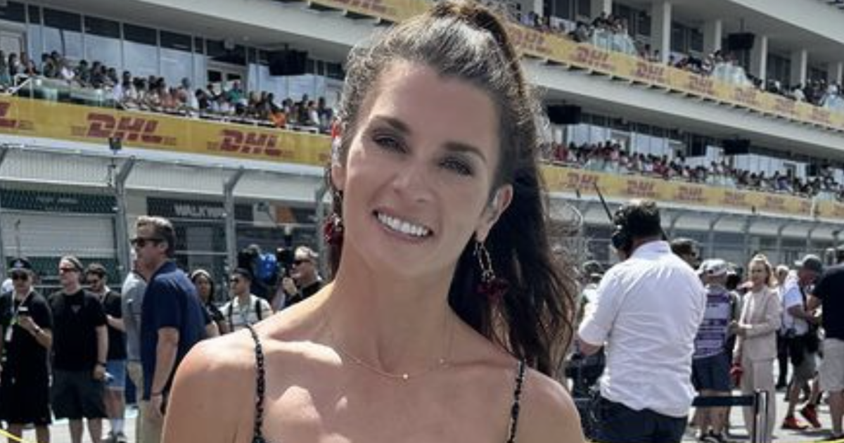 Danica Patrick's Dress In Miami Went Viral On Sunday