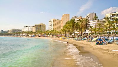 En Espagne, la ville de Marbella ne va pas sanctionner ceux qui font pipi dans la mer Méditerranée