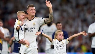 Kroos bids tearful farewell to Real Madrid fans