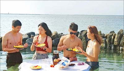 澎湖吉貝新玩法 享石滬漂浮早餐