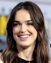 Elizabeth Henstridge