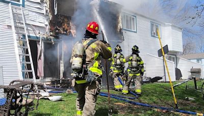 Apartment fire displaces 13 people in Ann Arbor