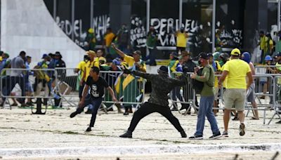 8/1: Brasil vai pedir extradição de foragidos que estão na Argentina