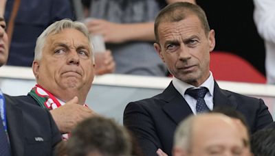 German Chancellor Scholz gives Hungarian PM Orban cold shoulder in Berlin