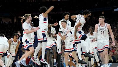 UConn men's basketball players will 'work' at the East Hartford Dunkin' Thursday