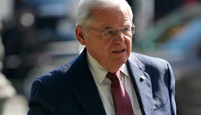 El senador estadounidense Bob Menéndez anunciará su renuncia tras su reciente condena por corrupción