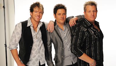 Chart Rewind: In 2009, Rascal Flatts Topped Hot Country Songs With ‘Here Comes Goodbye’