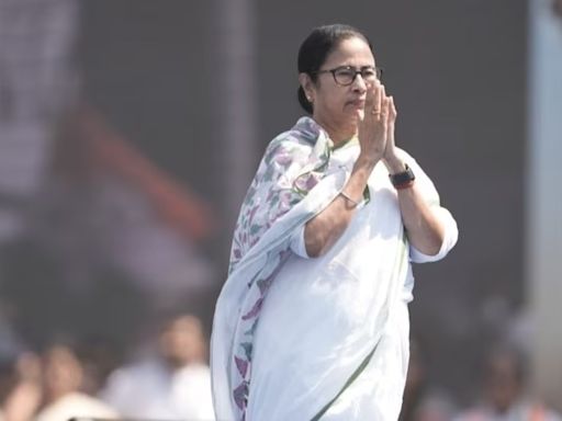 Bangladesh registers protest against Mamata Banerjee’s ‘shelter for refugees’ remark