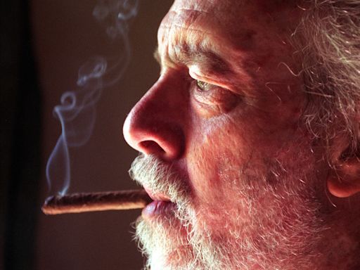 Robert Towne, Oscar-winning screenwriting icon behind 'Chinatown,' dies at 89