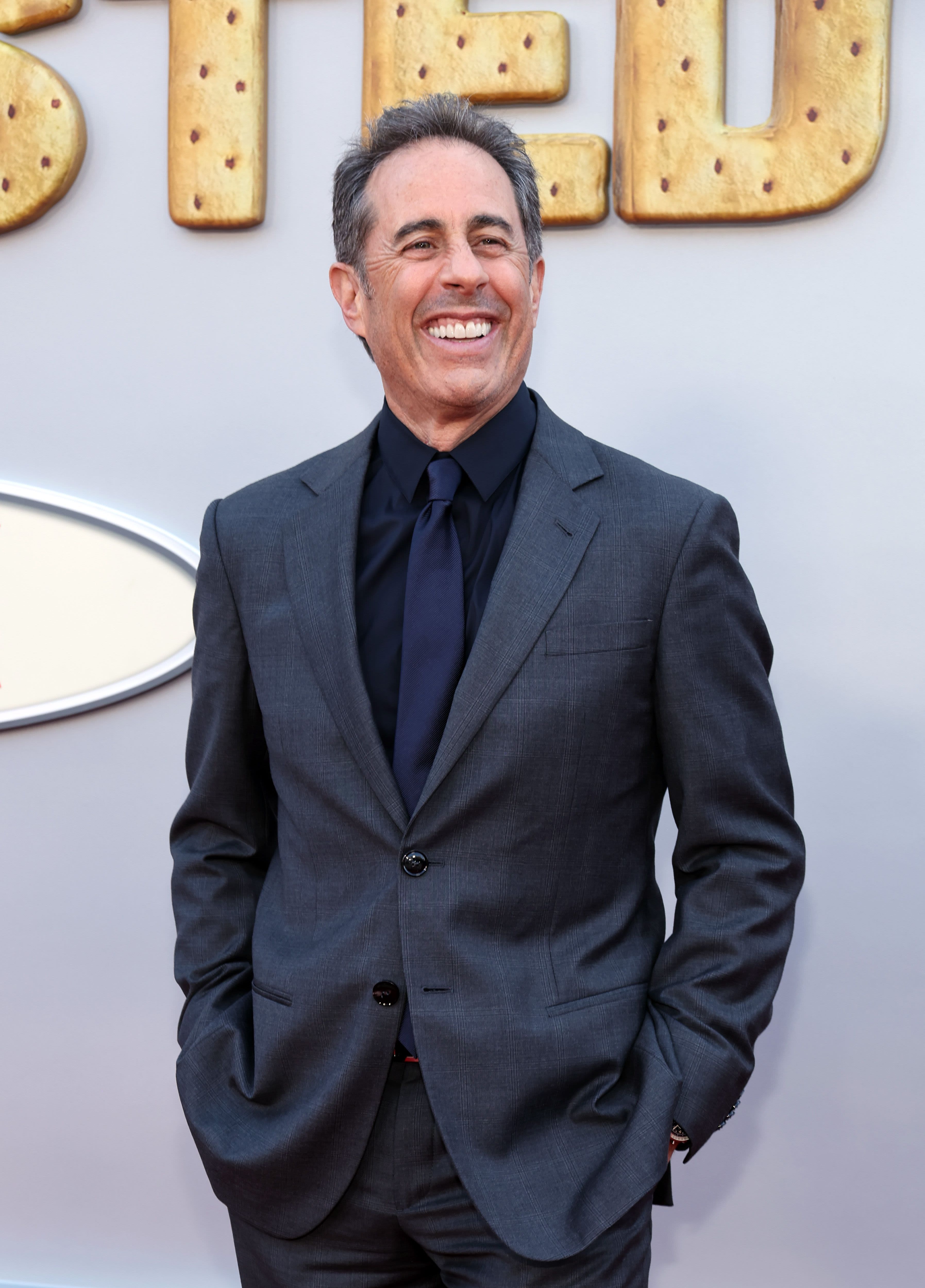 Jerry Seinfeld Kicks Off Netflix is a Joke Festival With Star-Studded Hollywood Bowl Show