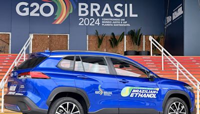 Brasil faz aposta intermediária em carros híbridos, enquanto mundo projeta elétricos