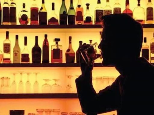 8 persons held, 4 cops suspended as bar operates past deadline in Pune