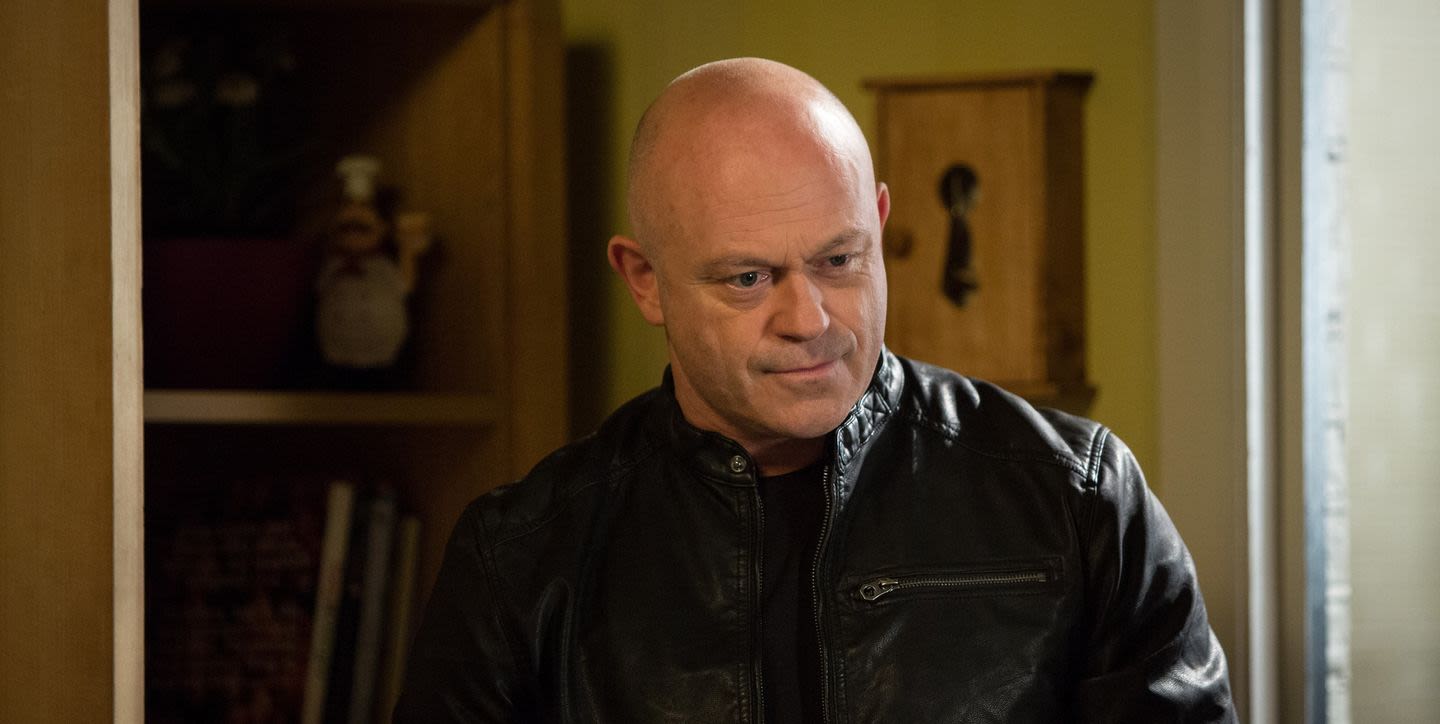 EastEnders legend Ross Kemp tipped for 40th anniversary role