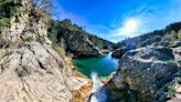 La piscina natural de Zaragoza que es perfecta para el verano y cuenta con una ruta fluvial a lo largo del río