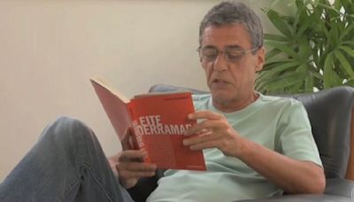 Nem Drummond, nem Chico Buarque - Além do Fato