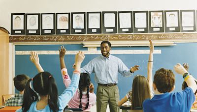 Florida teacher salaries fall to nearly the lowest in the US