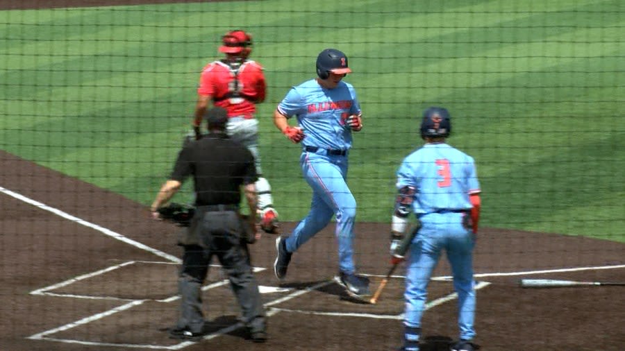 Illinois run rules Ohio State for series win