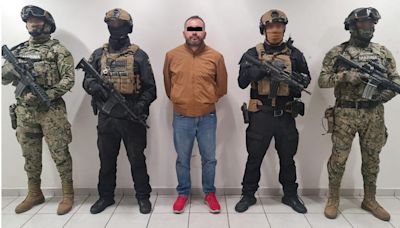 Durante operativo en Venustiano Carranza detienen a ex policía acusado de contrabando de droga; operaba desde el AICM