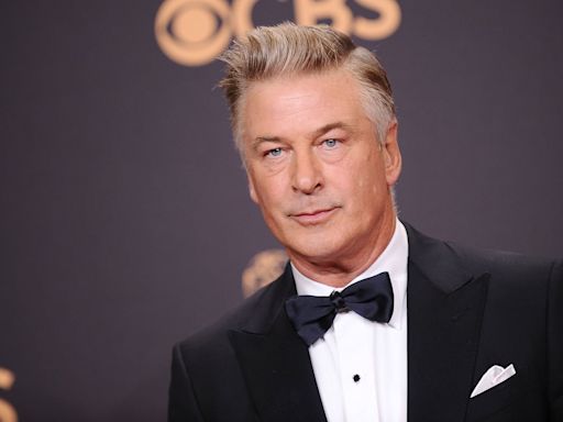 Las mil vidas de Alec Baldwin, la “estrella más odiada” que se redimió con la comedia