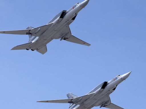 Guerra Rusia - Ucrania e Israel - Palestina, en directo: Ucrania ataca con éxito un aeródromo de Moscú: gran preocupación de los aliados