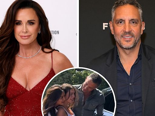 Kyle Richards and Mauricio Umansky Reunite to Surprise Daughter Portia With Her First Car