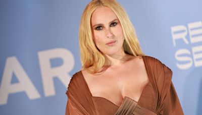 Demi Moore's newly-single daughter Rumer Willis exudes confidence in corset dress