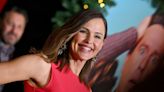 Jennifer Garner, 51, Proves She's Just As Flexible As The Rockettes In A New Video
