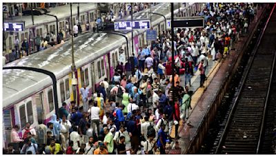 Mumbai Weather Today: Heavy rainfall disrupts trains, traffic across Maharashtra; SpiceJet, Indigo warn of flight delays