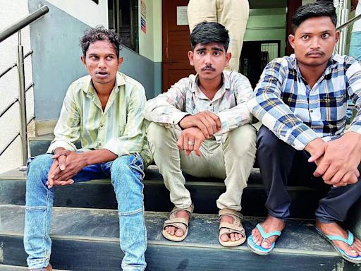 Three youngsters arrested for breaking into police outpost and recording videos | Vadodara News - Times of India