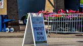 Holland Farmers Market returns to Civic Center