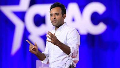 ‘Anti-Woke’ Republican Vivek Ramaswamy Buys Stake in Buzzfeed to ‘Shift’ Company’s Strategy: ‘Stay Tuned’