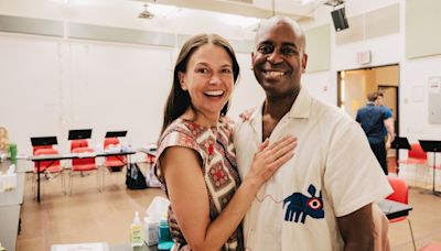 Photo: Sutton Foster & Daniel Breaker Reunite in ONCE UPON A MATTRESS Rehearsals