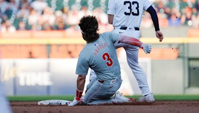 MLB roundup: Phillies post triple play in rout of Tigers