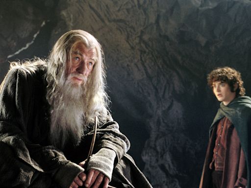 Ian McKellen Would Play Gandalf in LORD OF THE RINGS Sequel 'If I'm Alive'