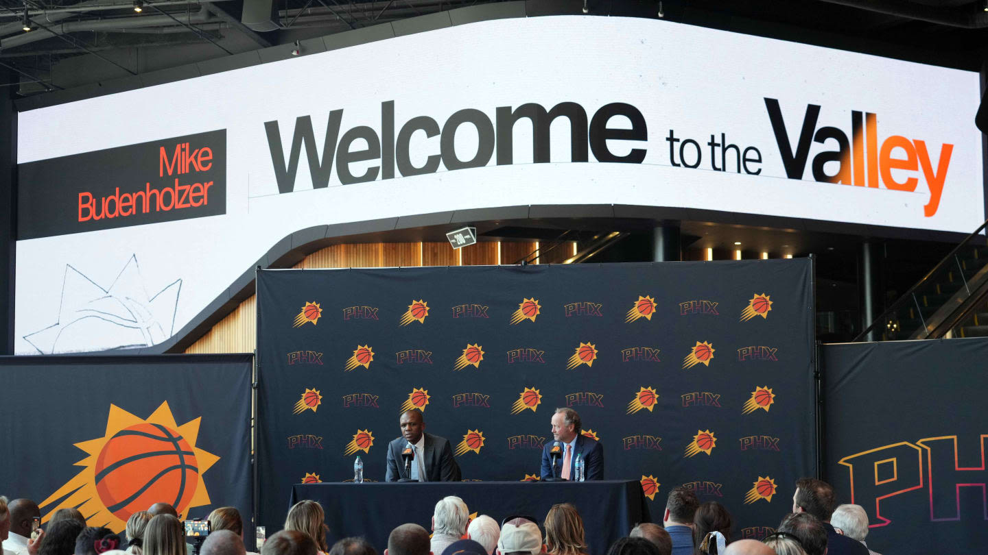 BREAKING: Phoenix Suns and Atlanta Hawks Reportedly Make Trade