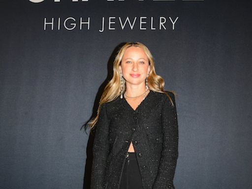 Celeb-Loved Jewelry Brand Jennifer Meyer Is Having Its Biggest Sale