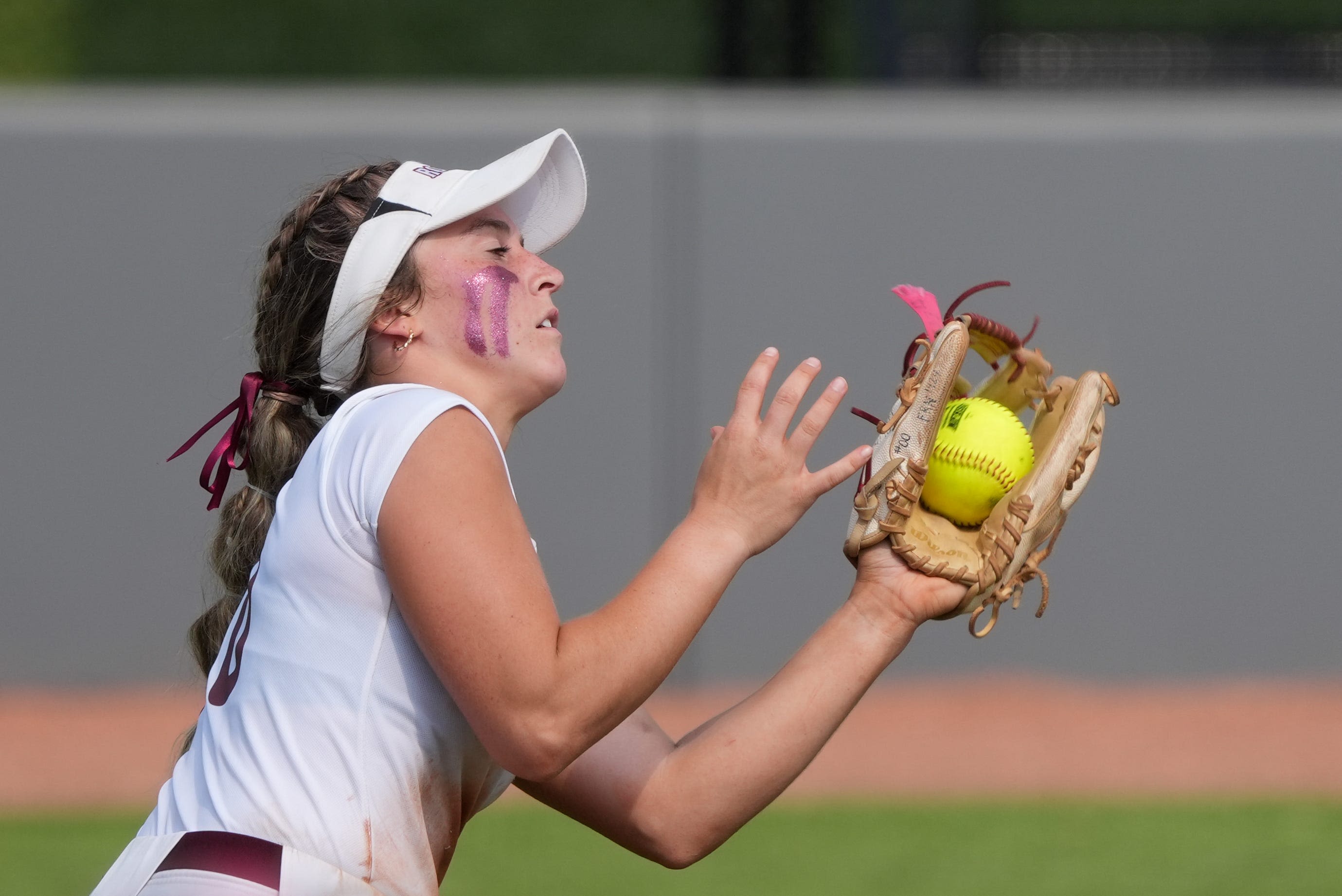 Assumption softball's title chase ends in KHSAA state semifinal loss to North Laurel