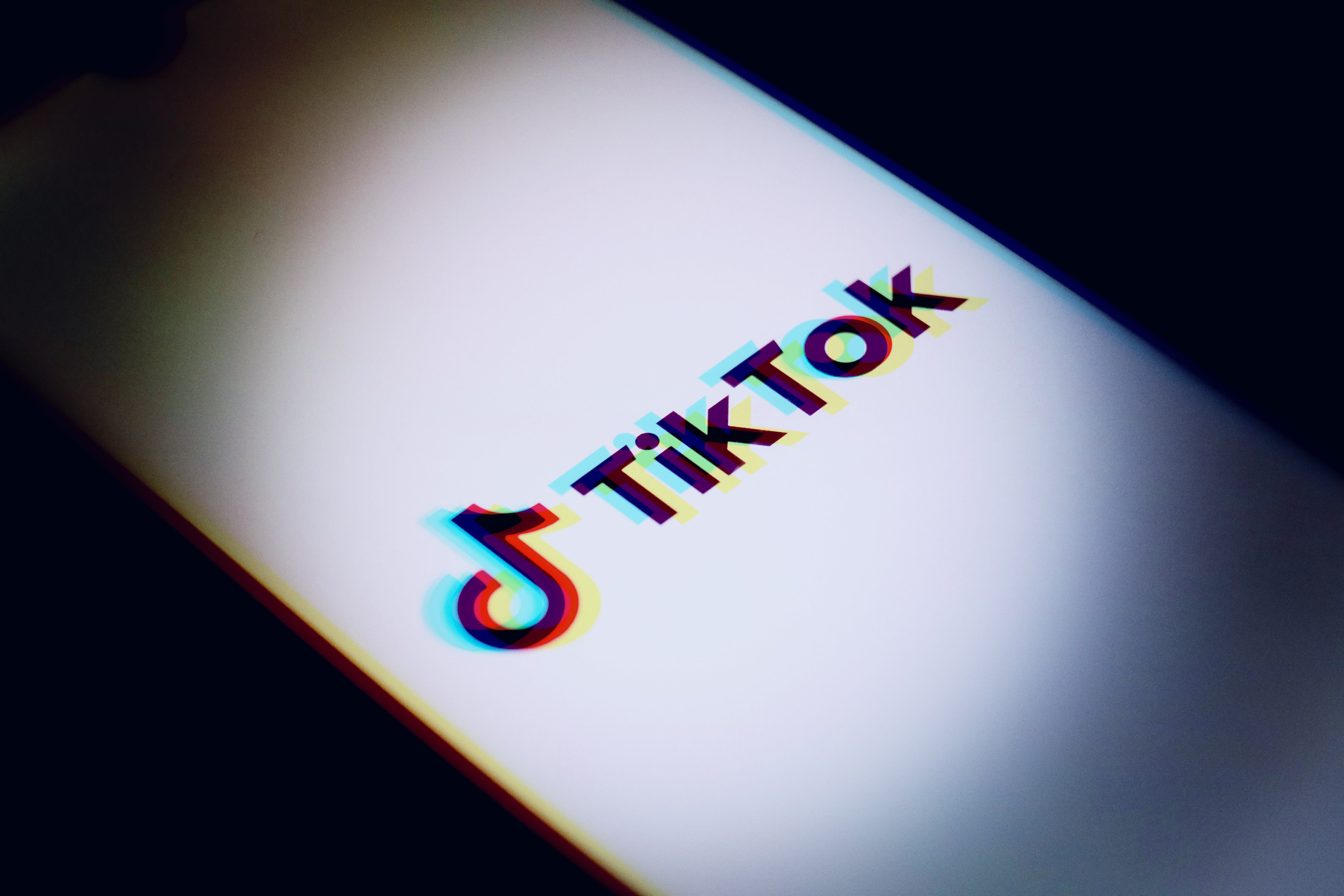 TikTok & Universal Reach Deal to Return Music From Taylor Swift, Drake, & More to the App